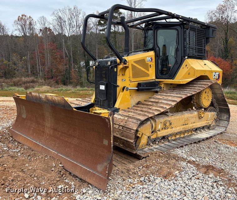 2021 Caterpillar D5 LGP dozer - EC3910