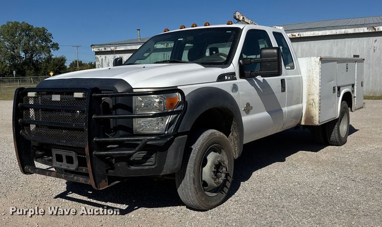 2013 Ford F450 Super Duty XL  SuperCab utility / service truck - EM8461