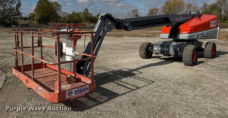 SkyJack SJ45T boom lift - EN0660