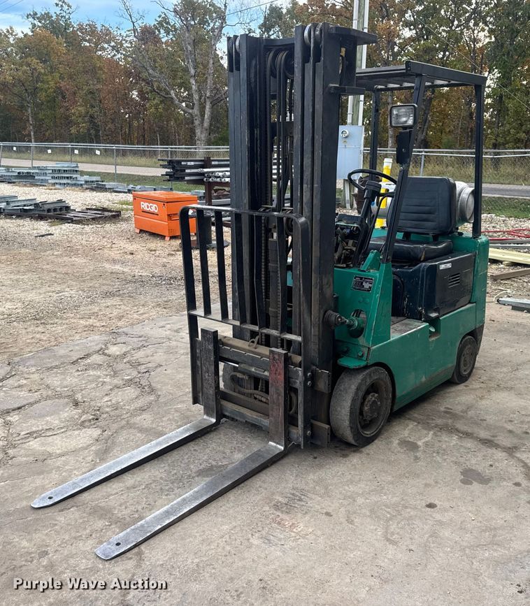 Mitsubishi FGC15 forklift - EN0672
