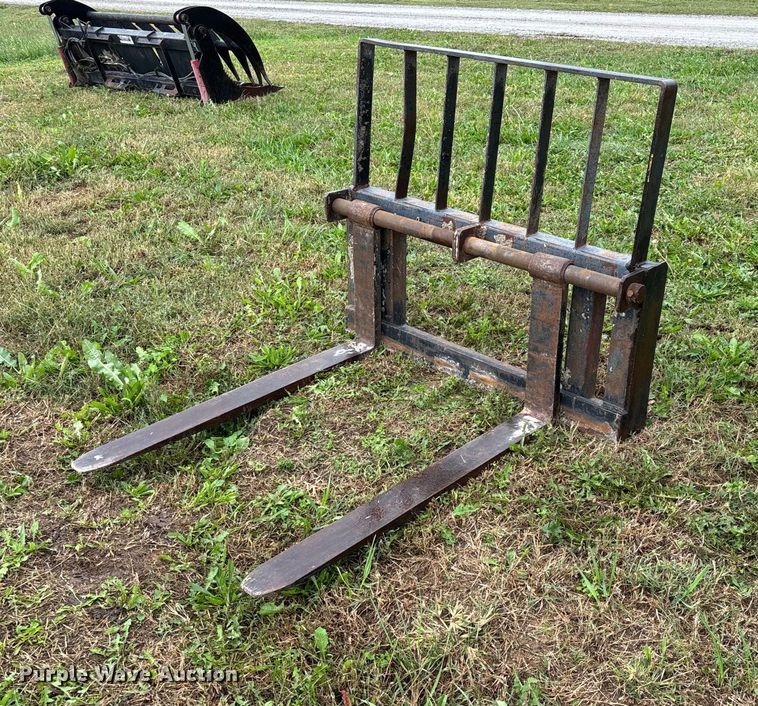 Skid steer forks - EN5752