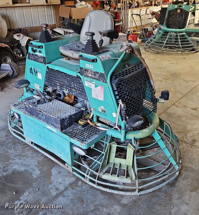 2013 Whiteman HTXD6I power trowel - EO4765