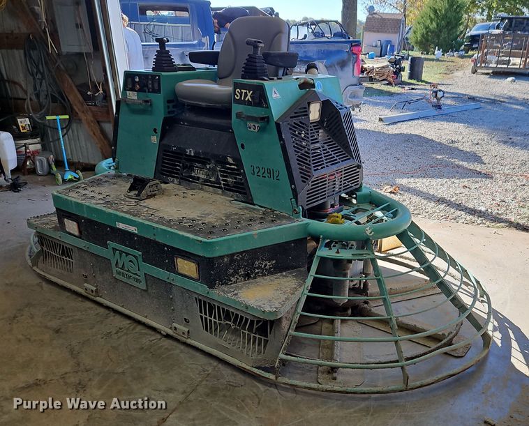 2020 Whiteman STX6H power trowel - EO4767