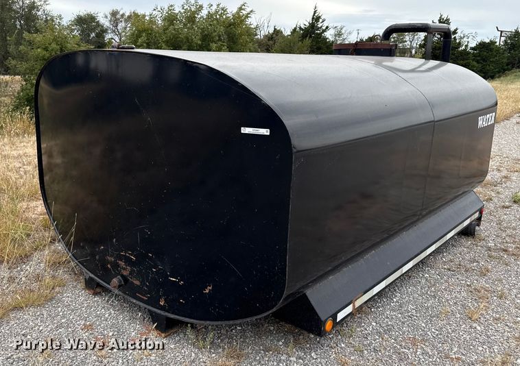 Water tank bed - EP0801