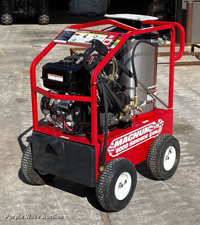 Magnum 4000 hot pressure washer - EP0957