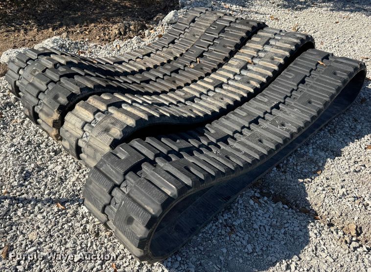 (2) sets of tracks - ER0025