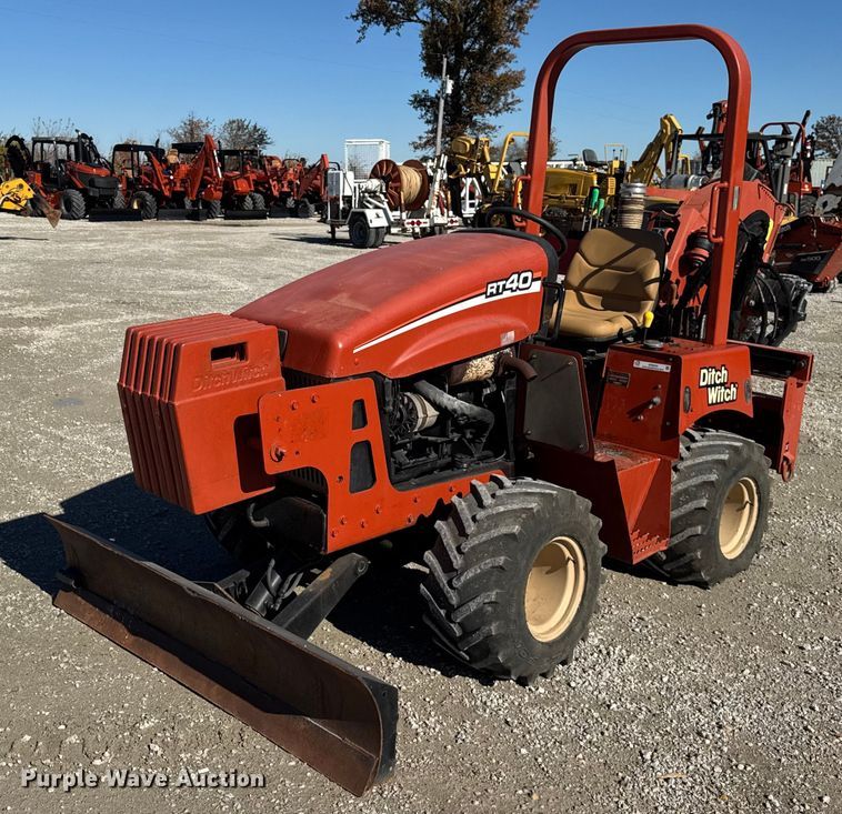 2006 Ditch Witch RT40 trencher - ER0224