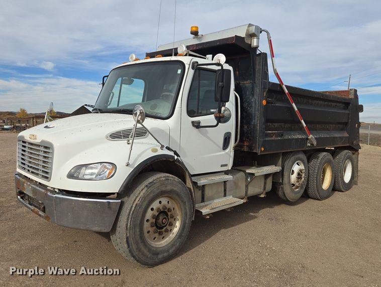 2005 Freightliner M2 dump truck - ES2527