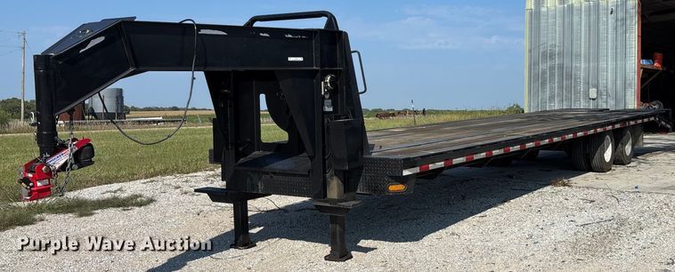 2015 Gator Made 35' Gooseneck Trailer equipment trailer - ET4550