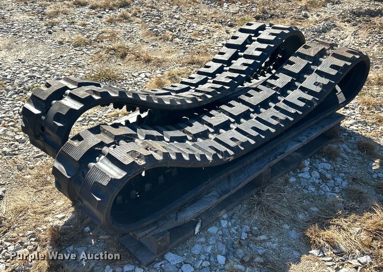 Skid steer tracks - ET6509