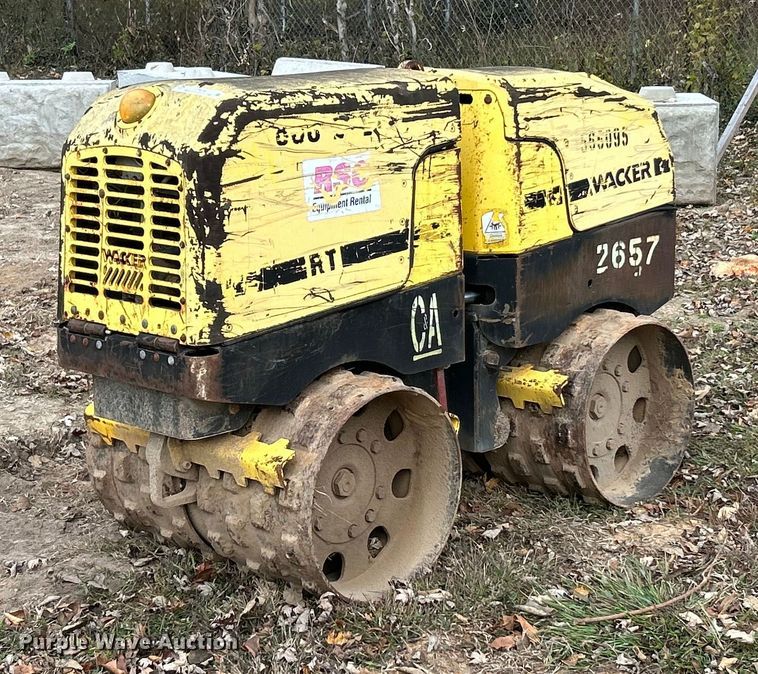 2005 Wacker Neuson RT82-SC trench compactor - ET6636