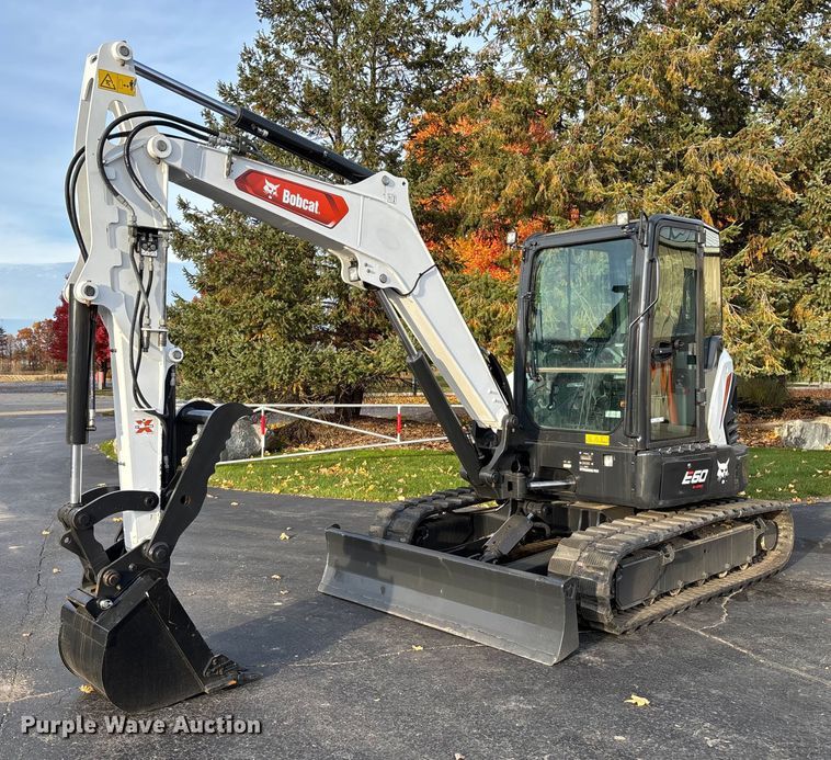 2023 Bobcat E60 mini excavator - EV3262