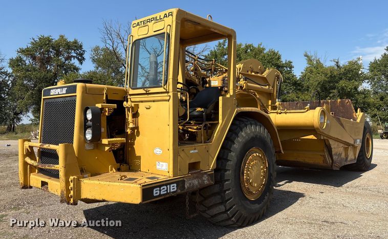 1976 Caterpillar 621B conventional scraper  - FI0007
