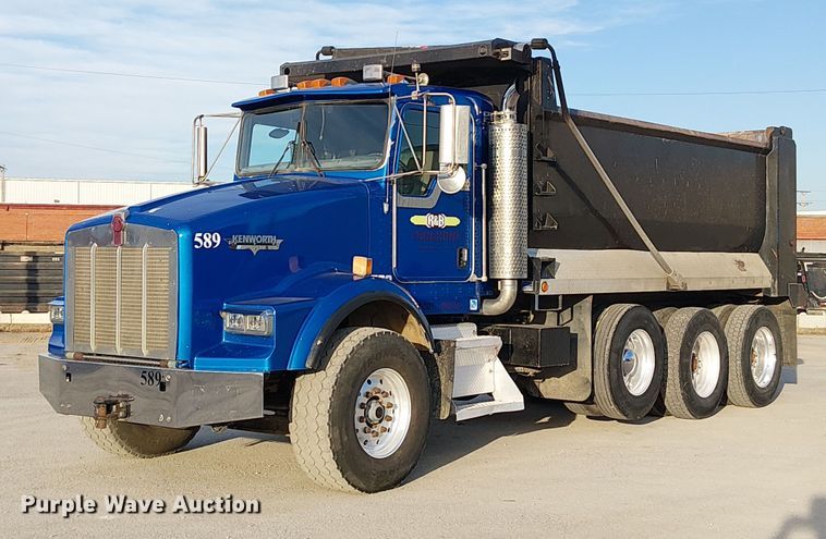 2005 Kenworth T800 dump truck - FK0507