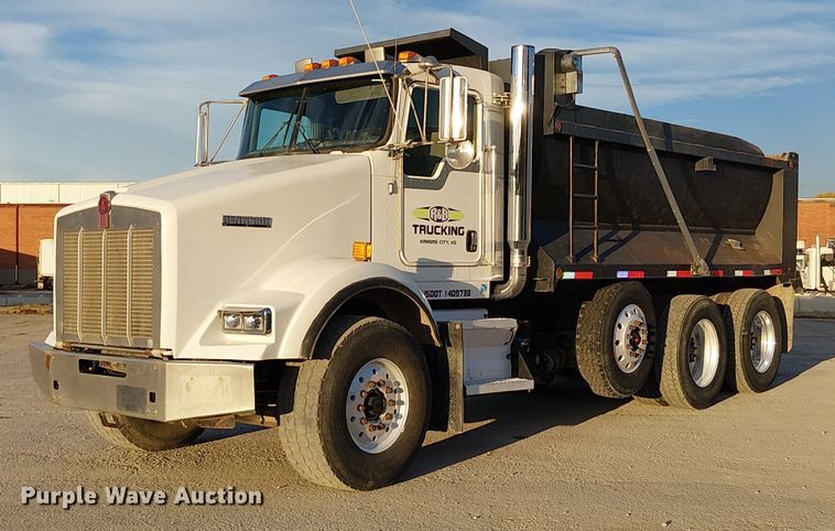 2006 Kenworth T800 dump truck - FK0508