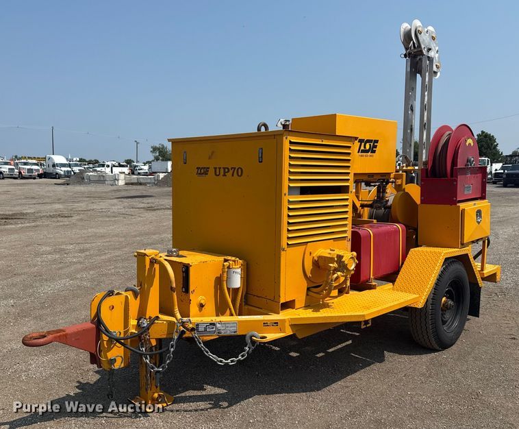 2000 TSE International Inc UP70B cable puller - NU9590