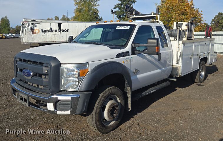2015 Ford F550 SuperCab utility / service truck - YA1001
