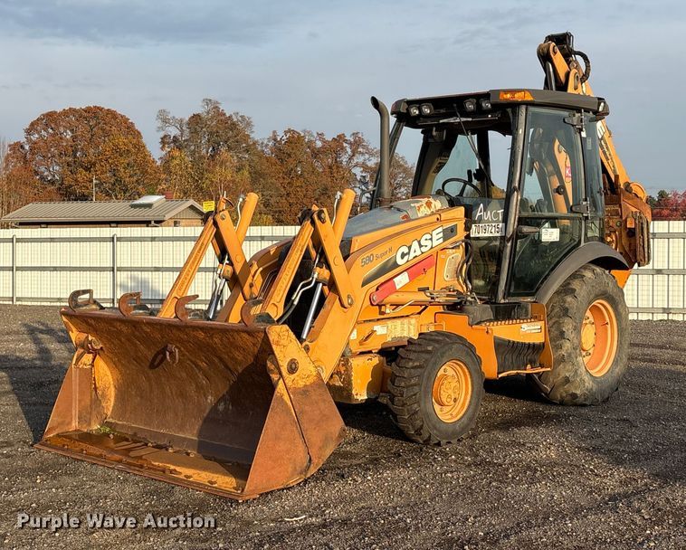 2012 Case 580 Super N backhoe - YA1011