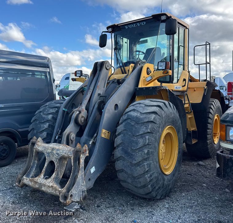 2012 Volvo L120G wheel loader - YA1421