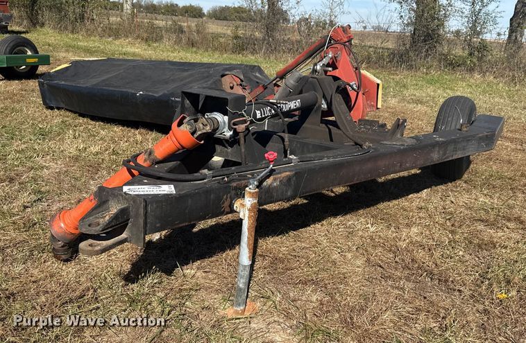 Lucas Equipment disc mower - DJ7997