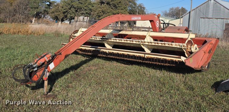 Hesston Hydrostatic Swing 1014 swather / windrower - DZ3569