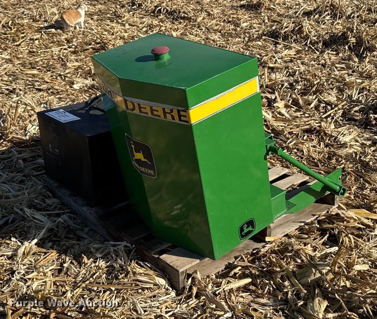 (2) fuel tanks - EA2036