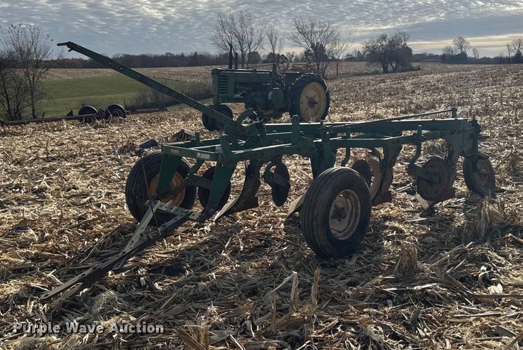 J.I. Case plow - EA2044