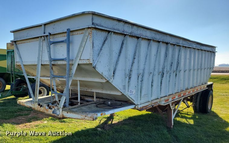 1971 Merrit grain trailer - EA2745