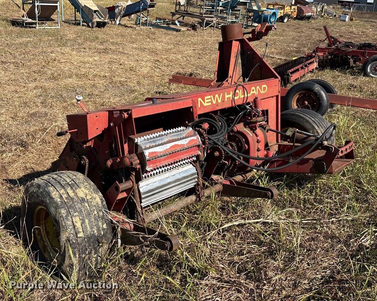 New Holland 890 forage harvester - EA7707