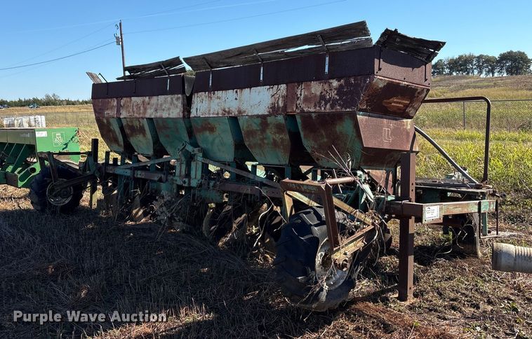 Lockwood L06200-00601 planter - EA7712