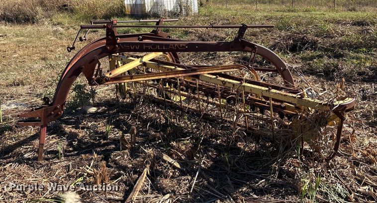 New Holland Rolabar 256 hay rake - EA7717