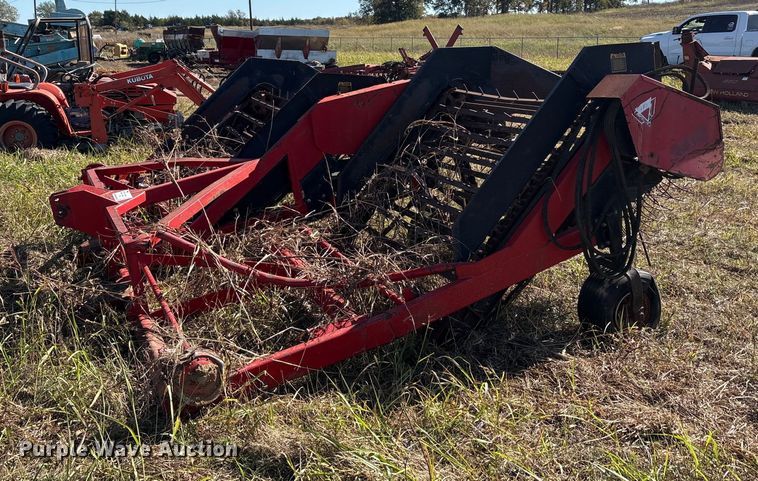 UFT root crop harvester - EA7731