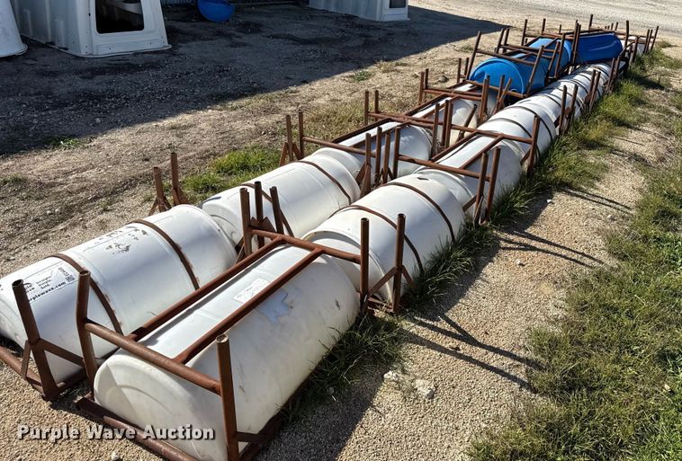 (21) barrel feed bunks - EC4458