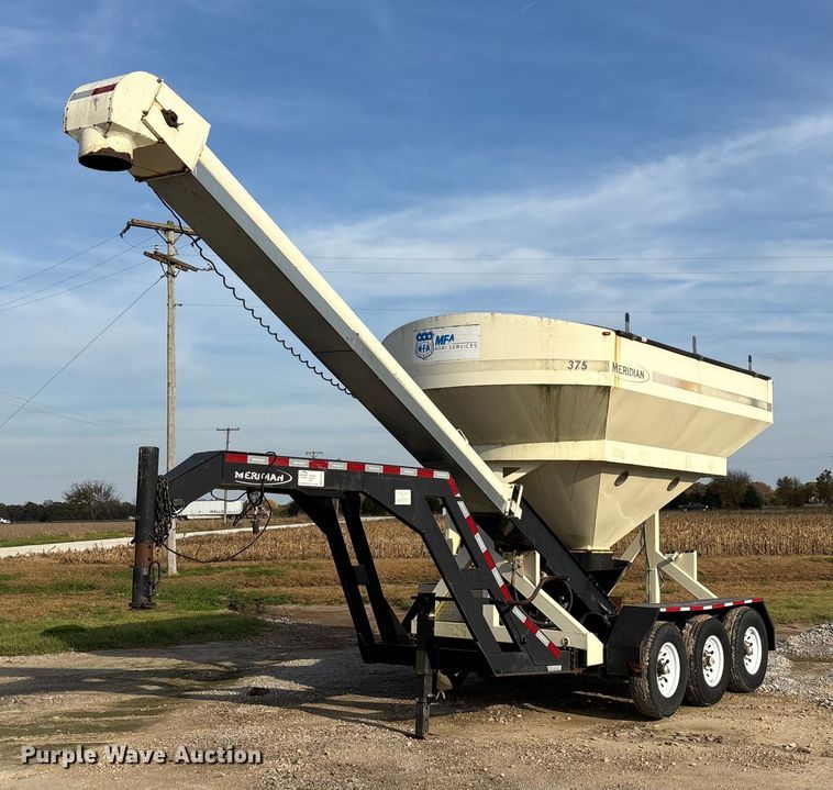 2015 Meridian 375 seed tender - ED2357