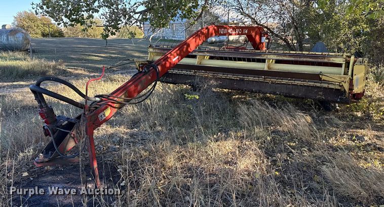 Sperry New Holland 114 swather / windrower - EP0842