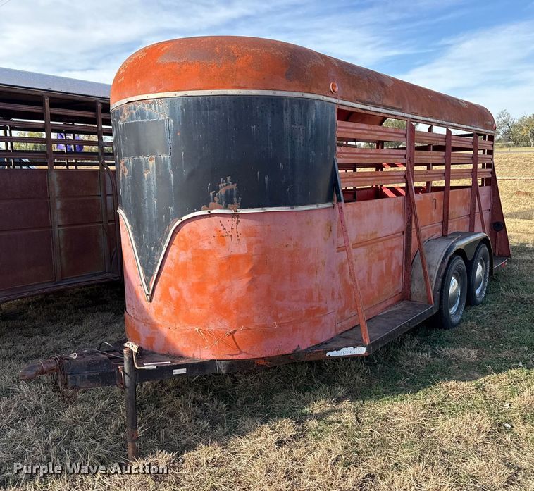 Livestock trailer - EP0941