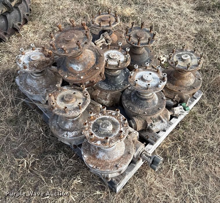 (10) Valley irrigation pivot gearboxes - EP2510