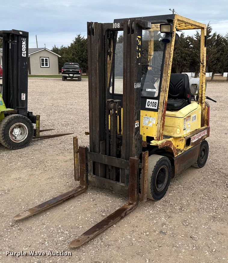 Hyster H30XM forklift - EP2555