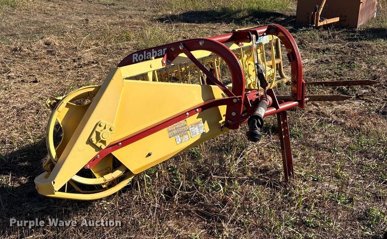 2014 New Holland Rolabar hay rake - EU0135