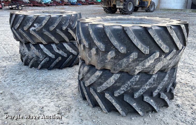 (4) BKT 650/65R38 Agri Max RT 657 flotation tires and wheels - EV3241