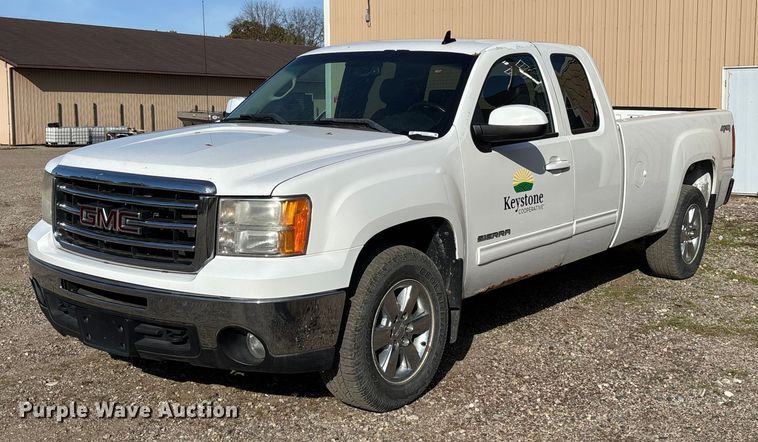2012 GMC Sierra 1500 SLT Ext. Cab pickup truck - EV3253