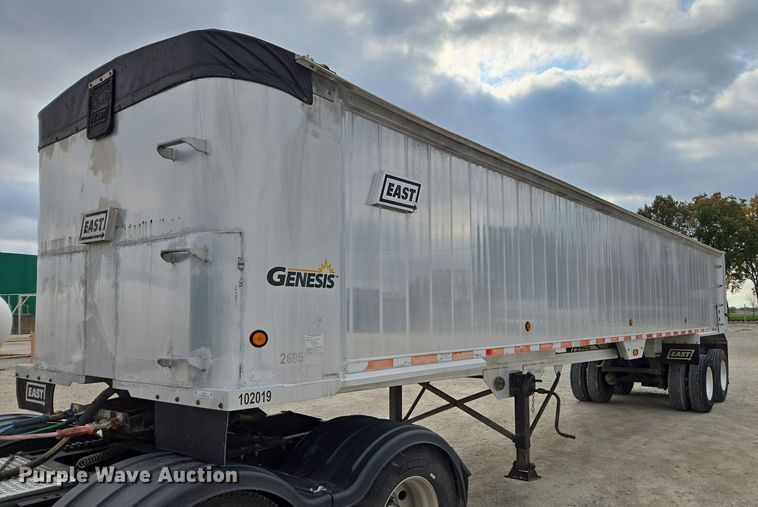 2007 East Genesis end dump trailer - EV4382