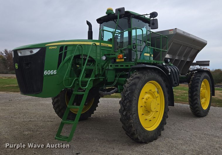 2012 John Deere 4940 spreader - EV5499