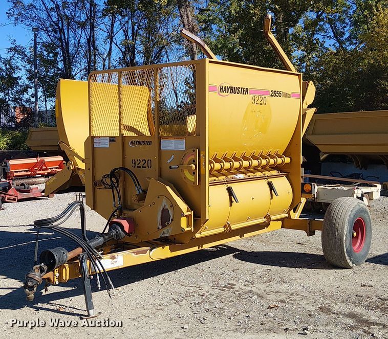 DuraTech Haybuster 2655 bale processor - FB4496