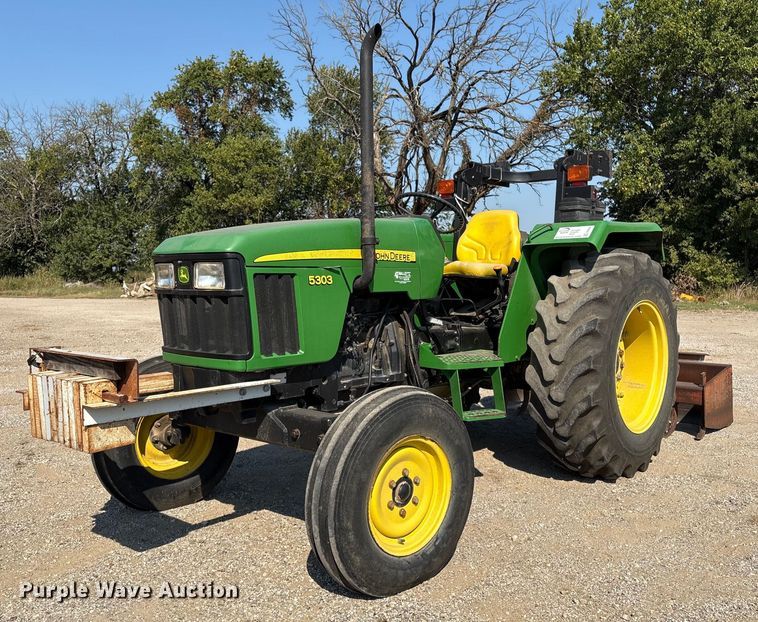 2005 John Deere 5303 tractor - FI0009