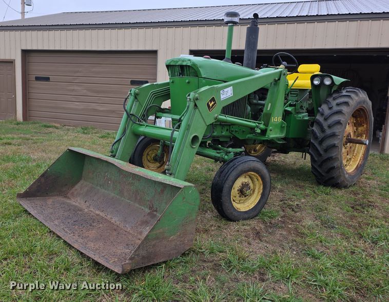 1963 John Deere 3010 tractor - FI0614