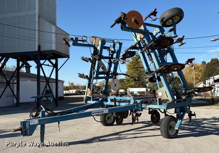 AG Systems Nitromaster 7200 NH3 applicator - FK1010
