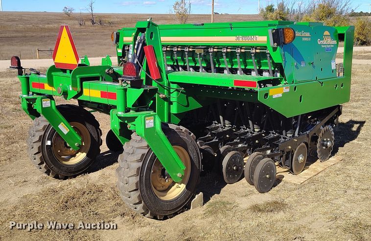 2023 Great Plains 3P806NT no-till grain drill - IP9739