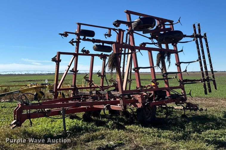 Sunflower 533127 field cultivator - NA9821