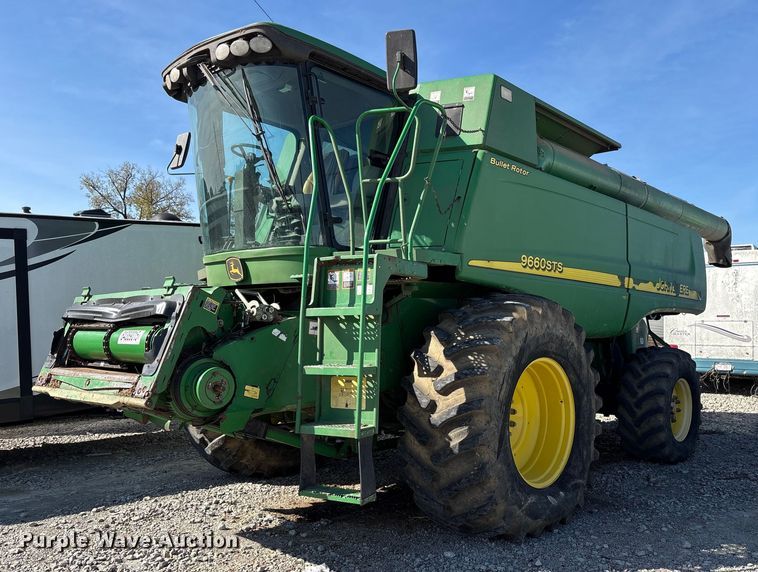2007 John Deere 9660 STS combine - YA1353